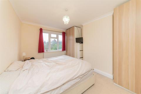 3 bedroom semi-detached house for sale, Addington Drive, London