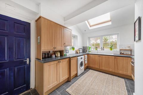 3 bedroom semi-detached house for sale, Stoke Road, Guildford