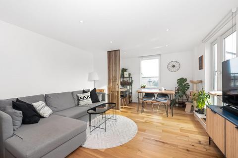 2 bedroom apartment for sale, City Walk Apartments, Forest Hill, London, SE23