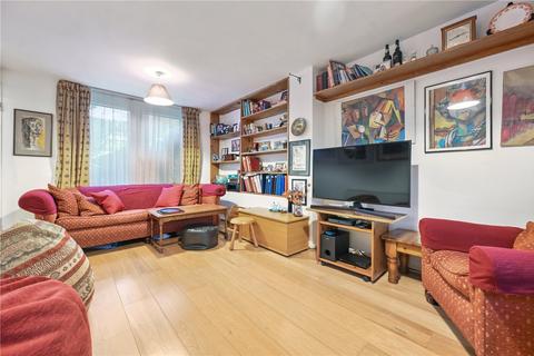 3 bedroom apartment for sale, Odhams Walk, London, WC2H