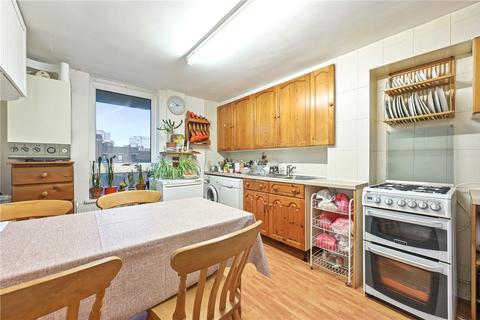 3 bedroom apartment for sale, Odhams Walk, London, WC2H