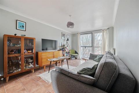 1 bedroom maisonette for sale, Whitehorse Lane, South Norwood, London