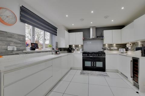 5 bedroom detached house for sale, Corbett Place, Maldon, Essex, CM9