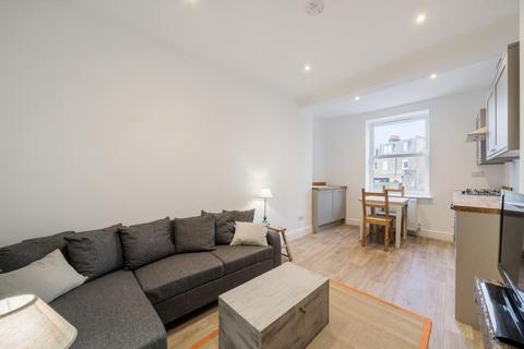 2 bedroom flat for sale, Galesbury Road, Earlsfield