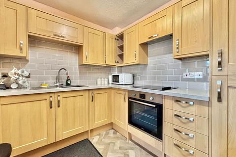 1 bedroom flat for sale, Torquay Road, Paignton