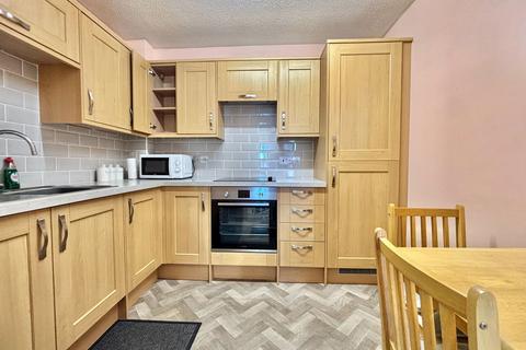 1 bedroom flat for sale, Torquay Road, Paignton