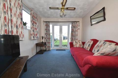 3 bedroom end of terrace house for sale, Sedgeley Grove, Elson