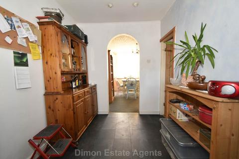 3 bedroom end of terrace house for sale, Sedgeley Grove, Elson