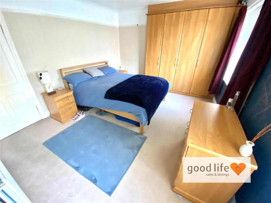 20250128 110228938 i OS36aysgarthave.jpg