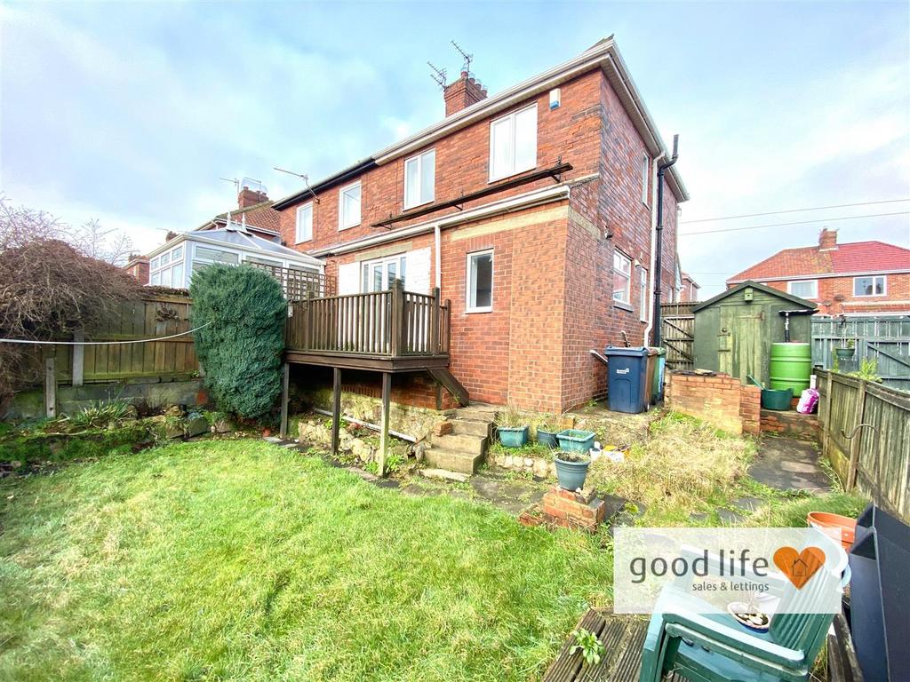 20250128 110756658 i OS36aysgarthave.jpg