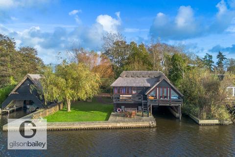 3 bedroom detached house for sale, Fleet Lane, Norwich NR13