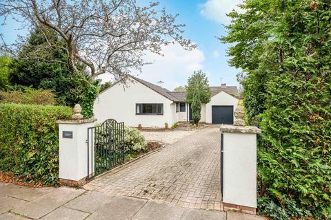 4 bedroom bungalow for sale, Cleevelands Avenue, Cheltenham, Gloucestershire, GL50