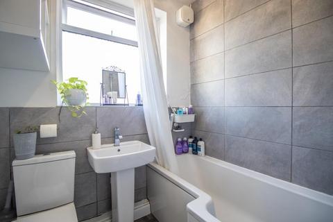 9 Colchester Close, Southend-on-sea, SS2 6HR