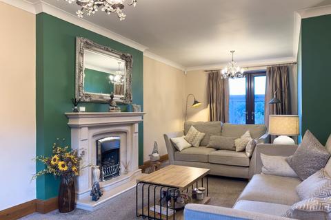 3 bedroom semi-detached house for sale, Coach Road, Hove Edge, HD6 2LX