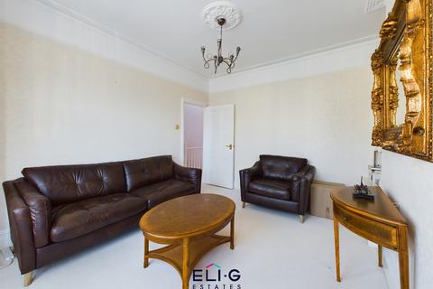 2 bedroom flat for sale, Alexandra Road, NW4