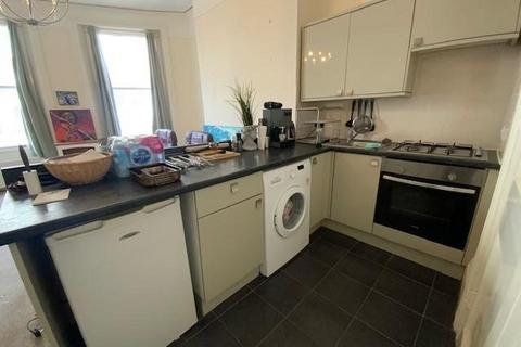 1 bedroom flat to rent, Brunswick Road, Hove