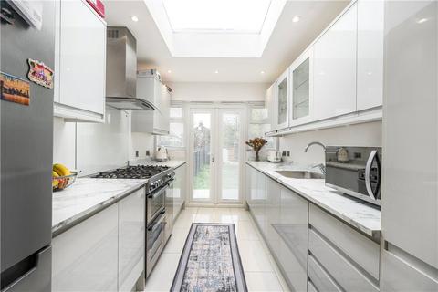 61 Mersham Road, Thornton Heath, CR7 8NS