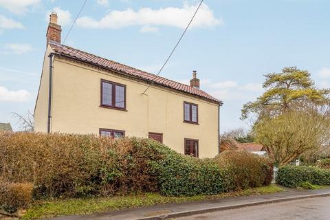 3 bedroom detached house for sale, Aveland Way, Sleaford NG34