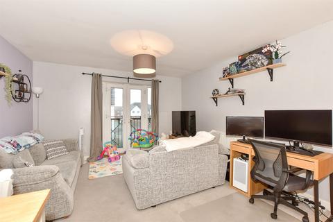 2 bedroom flat for sale, Wherry Close, Margate, Kent