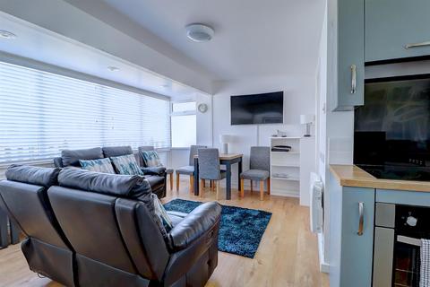 2 bedroom chalet for sale, Merley Road, Westward Ho!