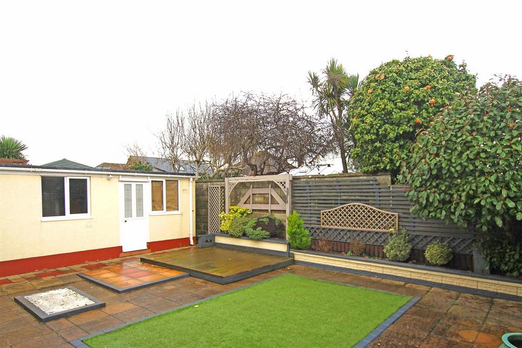 Garden b.jpg