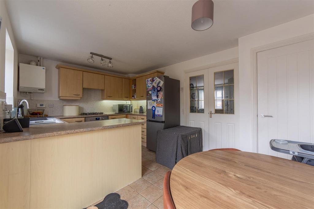 118 Churchwood-13.jpg