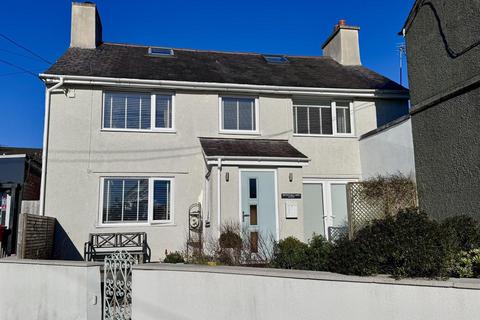 2 bedroom cottage for sale, Lon Ganol, Llandegfan, Menai Bridge