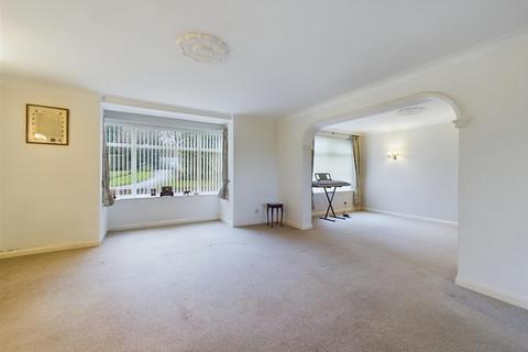 2 bedroom apartment to rent, Dore Road, Sheffield