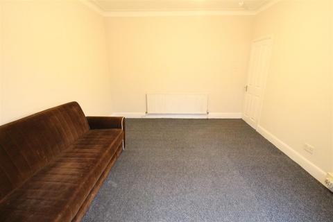 1 bedroom apartment to rent, Peterborough Road, Leyton E10