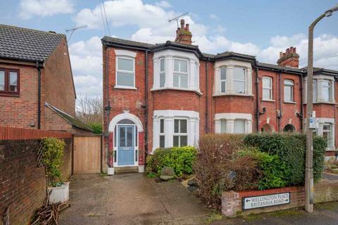 3 bedroom end of terrace house for sale, Britannia Road, Brentwood, Essex