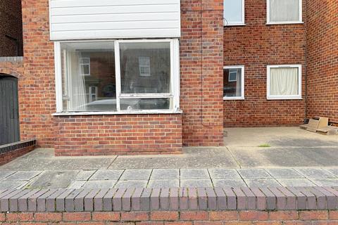 1 bedroom flat for sale, Torrington Gardens, Torrington Street, Grimsby, N.E. Lincs, DN32 9QH