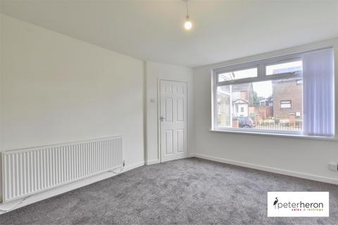 2 bedroom semi-detached house to rent, Bradshaw Street, Town End Farm, Sunderland