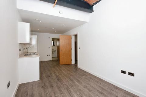 2 bedroom apartment for sale, 10 Lower Vickers Street,Manchester,M40 7LH