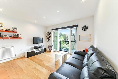 2 bedroom maisonette for sale, Woodmill Close, London