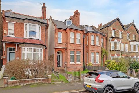 4 bedroom semi-detached house for sale, Byne Road, Sydenham