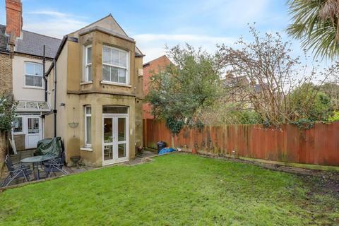 4 bedroom semi-detached house for sale, Byne Road, Sydenham