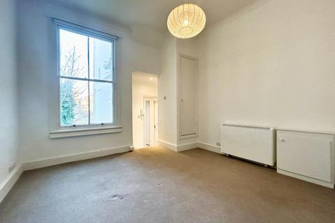 Studio to rent, 95 Lorna Road, Hove