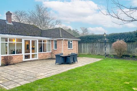 3 bedroom bungalow for sale, Balmer Lawn Road, Brockenhurst, SO42