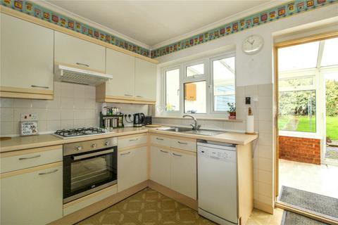 3 bedroom end of terrace house for sale, Manchester Drive, Leigh-on-Sea, Essex, SS9