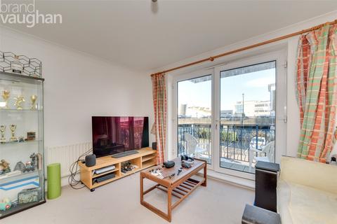 2 bedroom flat to rent, Britannia Court, The Strand, Brighton, BN2