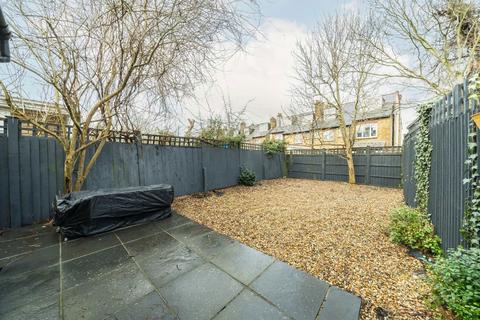 2 bedroom flat for sale, Pathfield Road, London SW16