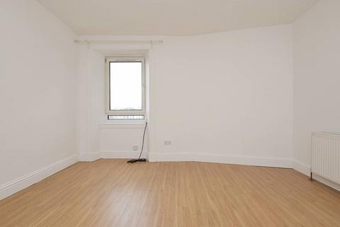 2 bedroom flat for sale, 57 3F3  Broughton Road, Edinburgh, EH7 4EX