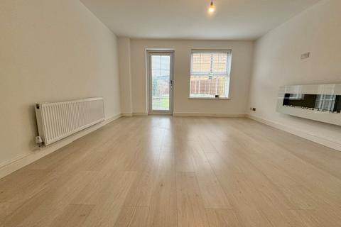 2 bedroom end of terrace house to rent, Alderminster Road, Solihull, West Midlands, B91