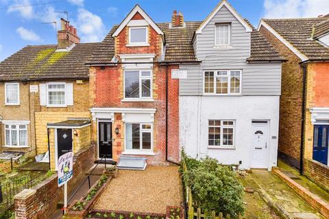 3 bedroom terraced house for sale, Loose Road, Maidstone, Kent