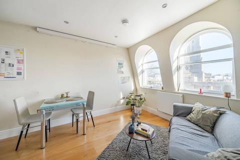 1 bedroom flat for sale, North End Road, Fulham, London, SW6