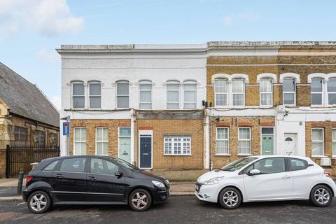 3 bedroom terraced house for sale, Upland Road, Dulwich, London, SE22