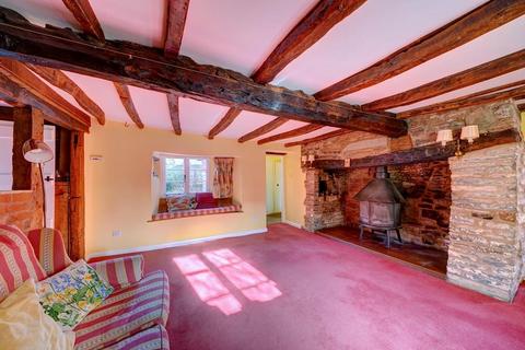 3 bedroom detached house for sale, Main Street, Cleeve Prior, Evesham