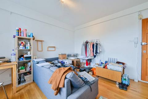 1 bedroom flat for sale, Camden Road, Camden, London, NW1