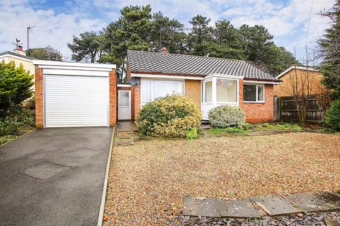 2 bedroom detached bungalow for sale, Lindale Close, Spinney Hill