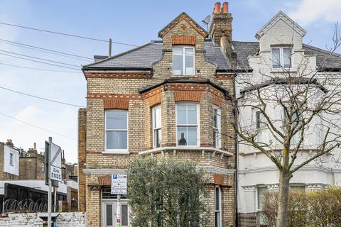 1 bedroom flat for sale, Cromford Road, Wandsworth